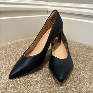 Navy Clarks Pumps